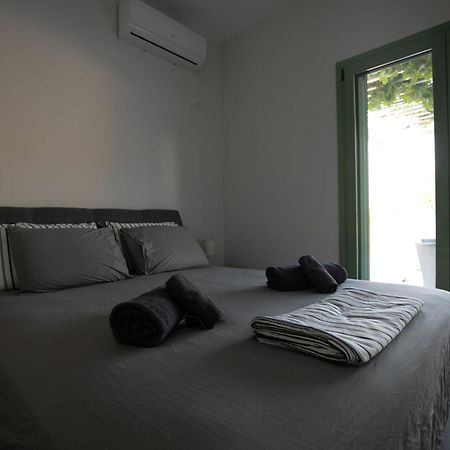 Pine House Villa Agioi Luaran gambar