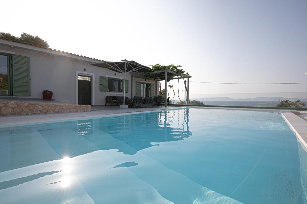 Pine House Villa Agioi Luaran gambar